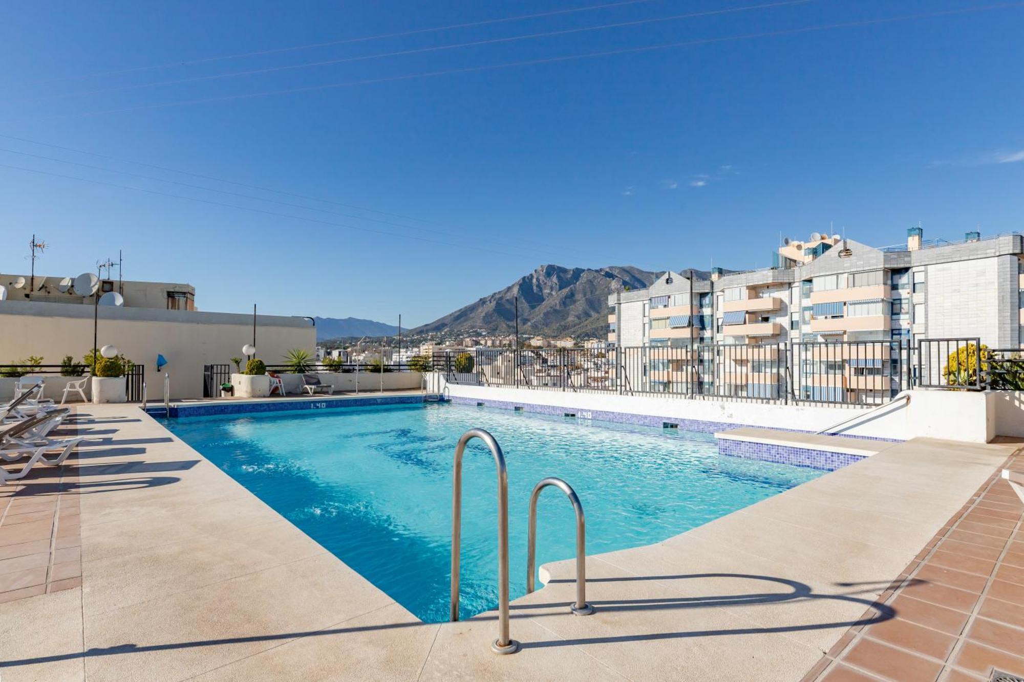 Apartamento Excelente Ubicacion Cerca De La Playa มาร์เบยา ภายนอก รูปภาพ